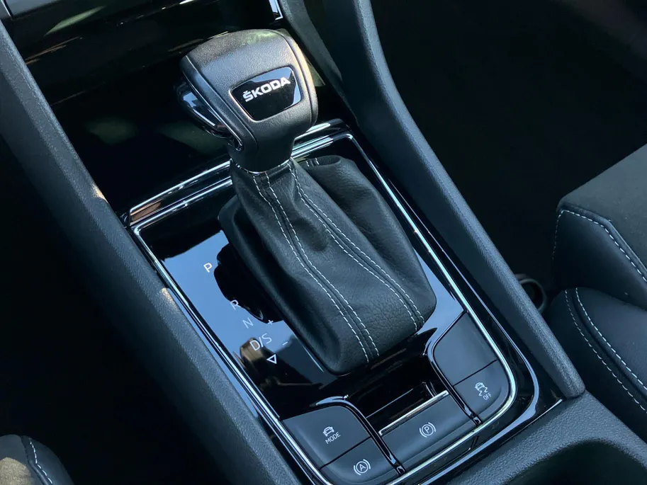 Škoda Kodiaq 1.5TSI/150PK Sportline Business 7p. DSG · Panoramadak · Apple/Android Car Play · Camera + Parkeersensoren