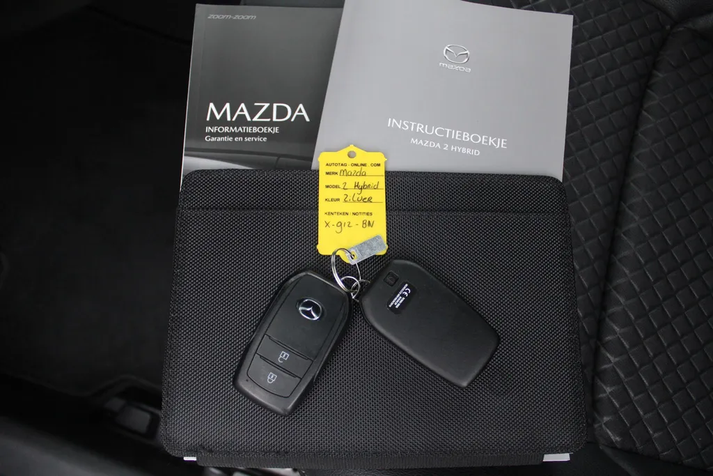 Mazda 2 Hybrid 1.5 Agile | Airco | Cruise | Stoelverwarming | 15' LM | Comfort & Safety pakket |