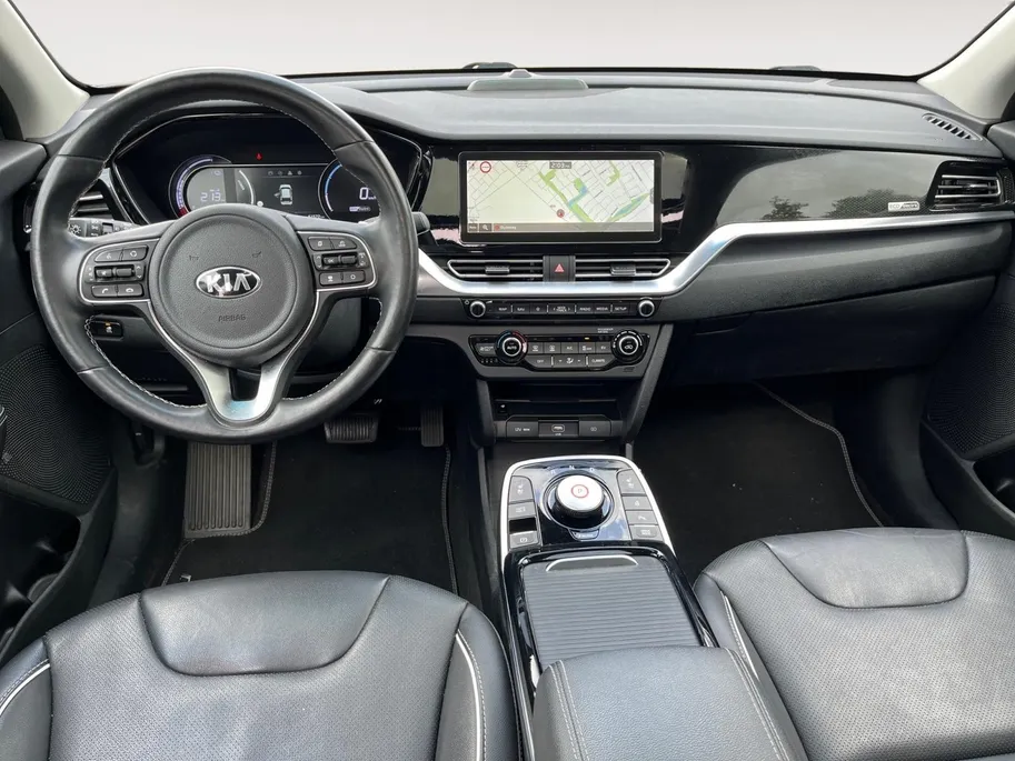 Kia e-Niro DynamicPlusLine 64 kWh | Schuifdak | Keyless entry | Stoelverwarming