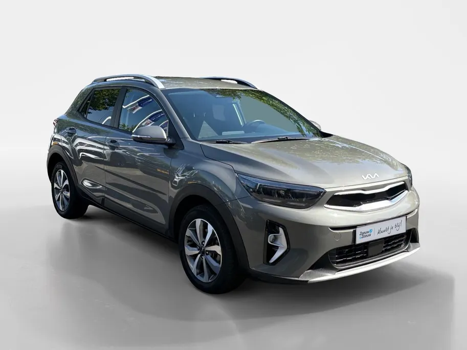 Kia Stonic 1.0 T-GDi MHEV DynamicPlusLine | Cruise Control | Climate Control | Camera | Navigatie | LM Velgen |