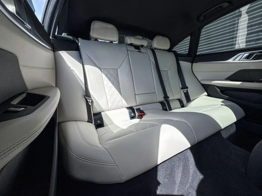 BMW i4 M50 84 kWh