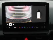 Kia PV5 Passenger Plus 71.2 kWh | Stuur-/stoelverwarming v+a | Camera | Cruise adapt. | Draadloze telefoonlader | PDC v+a | Clima | Navi | LED | 17' LM |