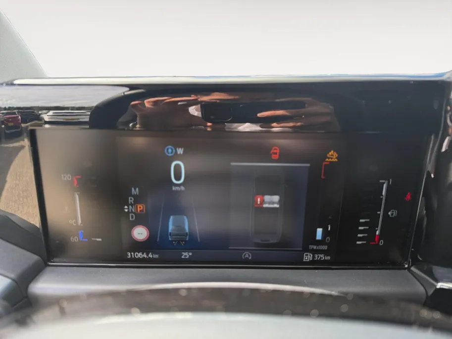 Ford Transit Custom 300 2.0 TDCI L2H1 Sport | Automaat | Adapt. Cruise control | BLIS | Winter pack | Elektr. bestuurdersstoel | Parkeersensoren voor en achter | Achteruitrijcamera | Navigatie | Apple carplay & Android auto | 18' lichtmetalen velgen | Bovag garantie |