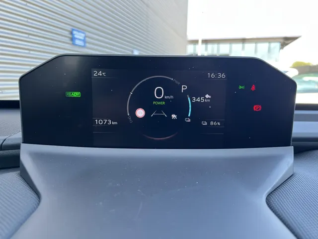Subaru Outback E-Outback 4E-xperience+ 74.7 kWh | Meest Luxe Uitvoering | Panorama Dak | Stoel Ventilatie | Prijs Incl. Metallic Lak | Demonstratie Voertuig