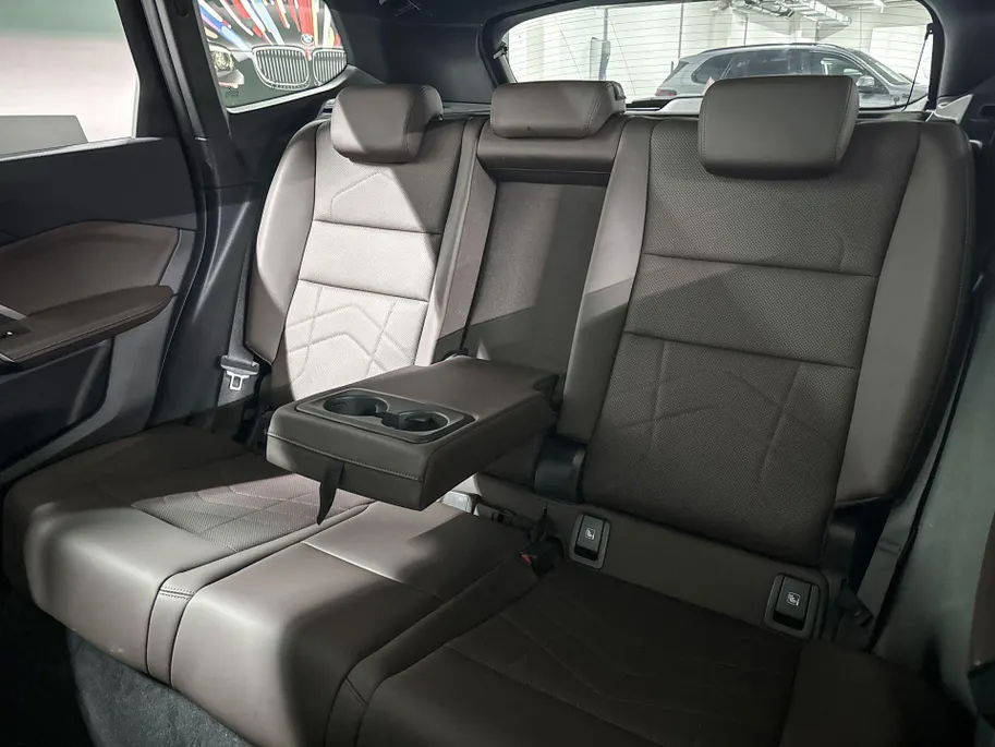 BMW iX1 eDrive20