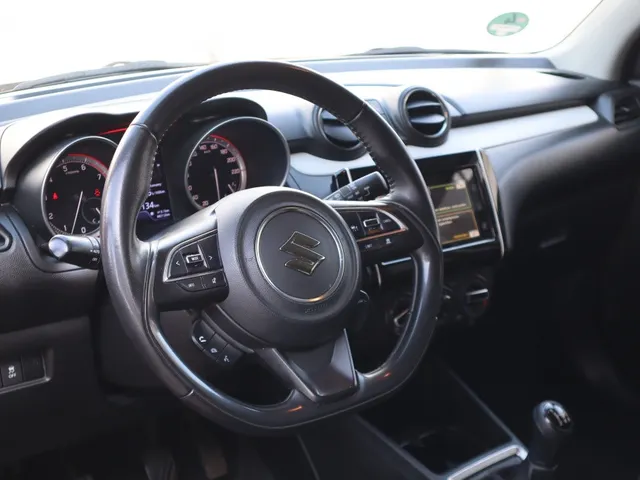 Suzuki Swift 1.2 Select Hybrid AdaptiveCruise | Carplay | All Seasons VERKOCHT