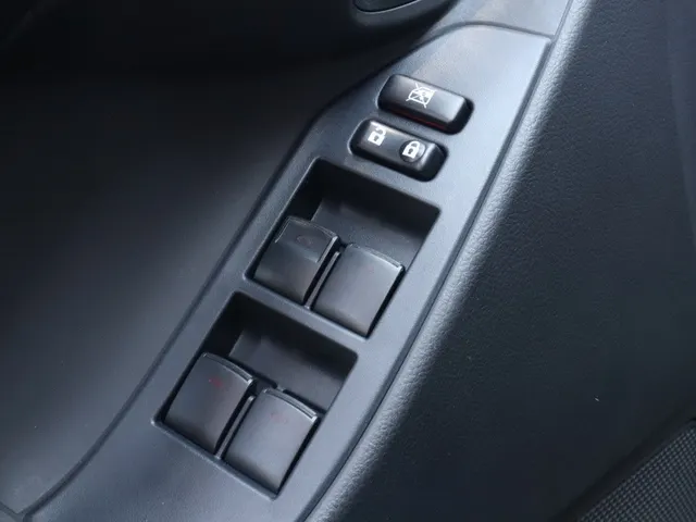 Toyota Verso 1.8 VVT-i Aspiration Automaat | Panoramadak | Trekhaak