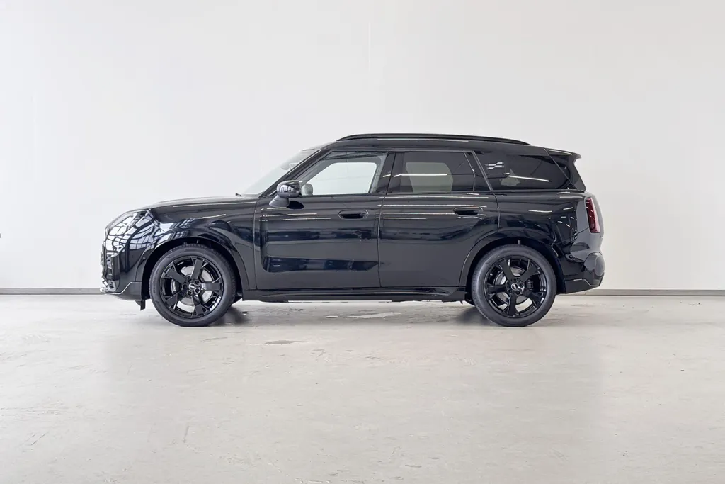 MINI Countryman Electric E John Cooper Works XL 66.5 kWh