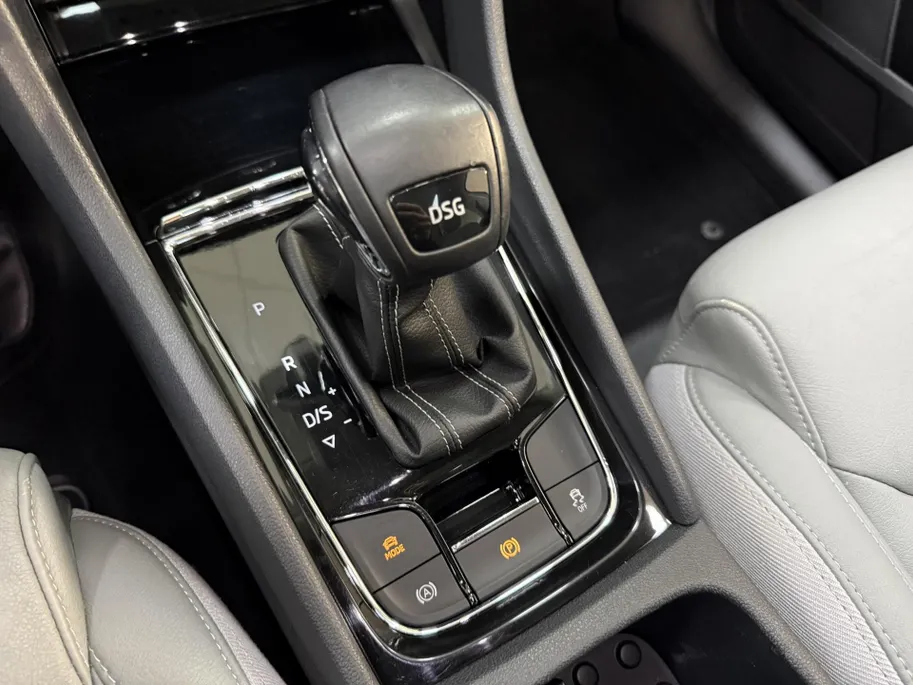 Škoda Kodiaq 1.4 TSI ACT Style Business Lederen bekleding - Navigatie - Achterruitrijcamera - Elektrische Trekhaak geremd 1800 kg