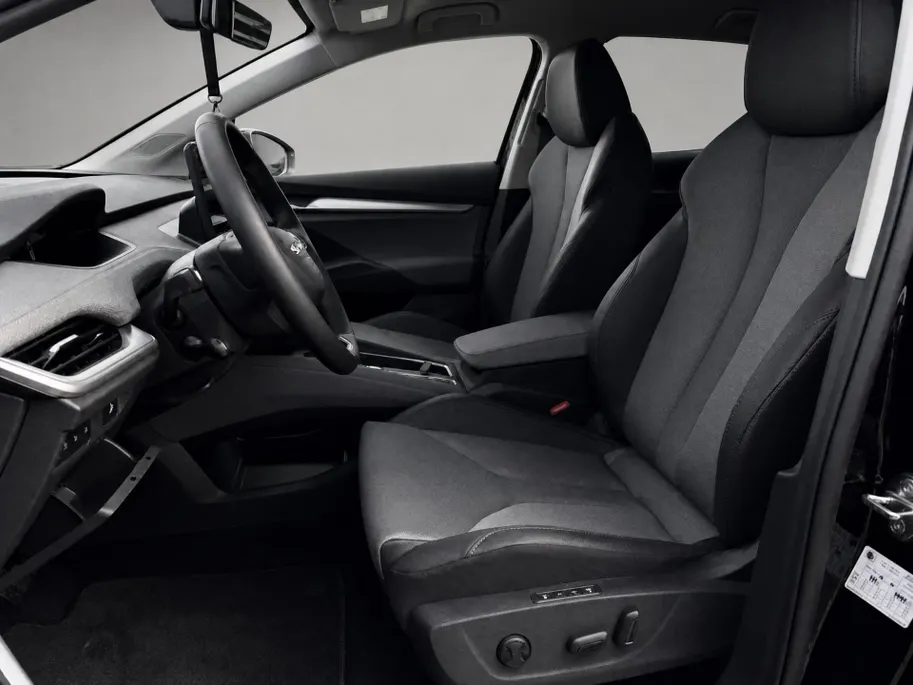 Škoda Enyaq iV Business Edition 85 | trekhaak wegklapbaar | 19'' proteus velgen | 2.500,- inruilbonus!!