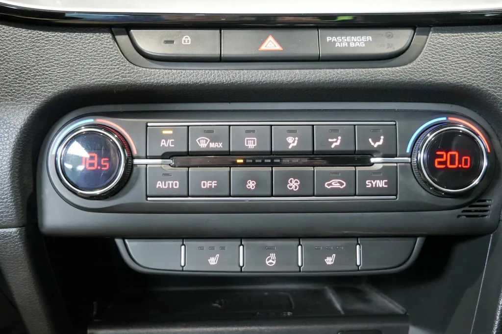 Kia ProCeed 1.0 T-GDI GT-PlusLine *Navi+Camera*Schuif/Kanteldak*Climate*JBL Audio*Memory Stoelen*Vol opties!