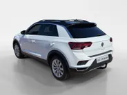 Volkswagen T-Roc 1.5 TSI Sport | AUTOMAAT | TREKHAAK | STOELVERWARMING | LM VELGEN | NAVIGATIE |