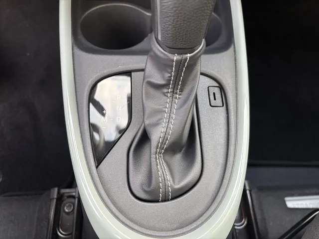 Toyota Aygo X 1.0 VVT-i S-CVT Pulse Bi-tone | Parkeersensoren V+A |