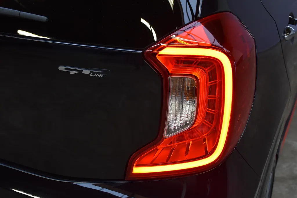 Kia Picanto 1.0 T-GDi 100pk 5-zits GT-Line | weinig kilometers