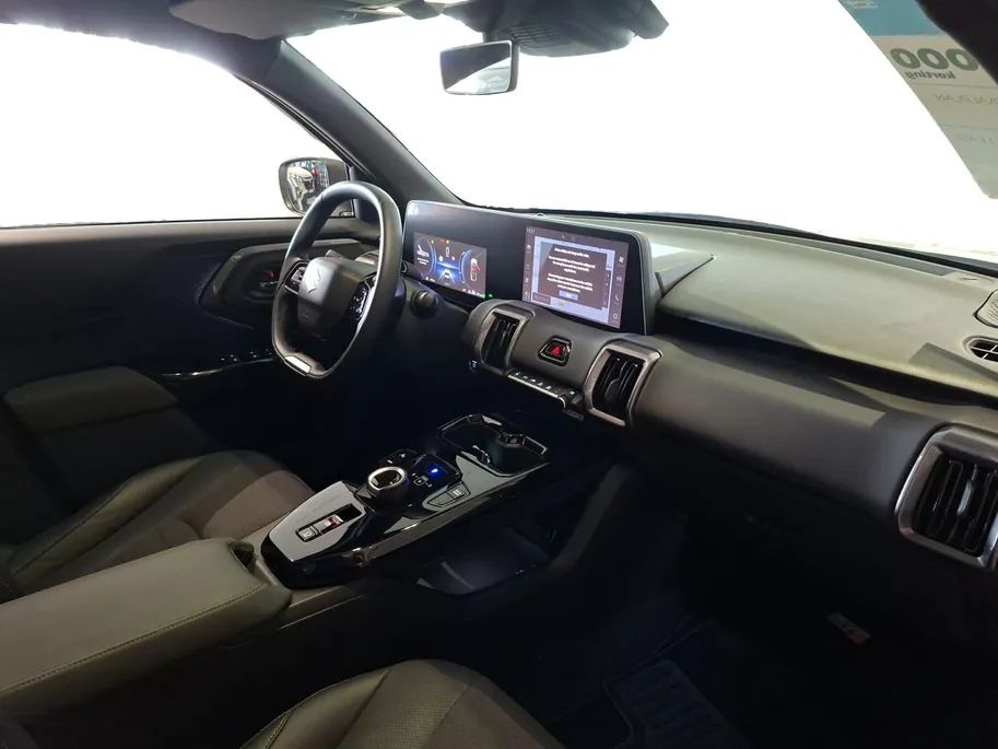 Suzuki e Vitara Style 61 kWh | €2.000.- inruil premie | Direct leverbaar | Hoge instap | Panorama dak | 360 camera | 10 jaar garantie!