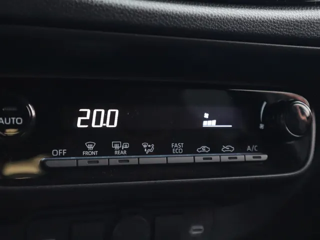 Toyota Aygo X Hybrid 115 pulse | V+A Parkeersensoren