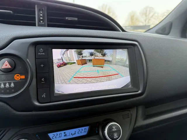 Toyota Yaris 1.5 Hybrid GR-Sport | Apple Car-Play | Camera | Bi-Tone