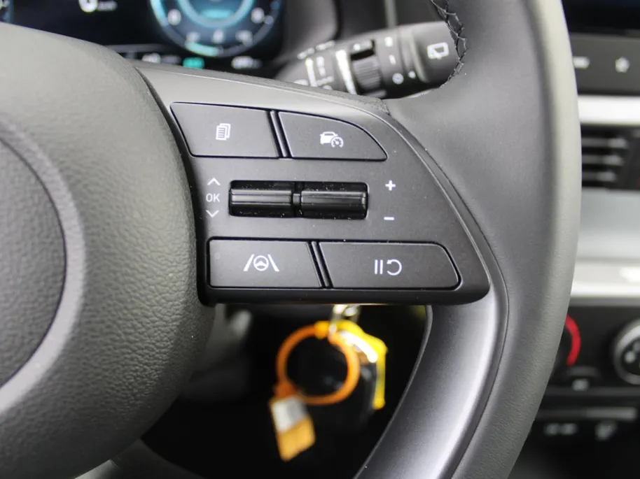 Hyundai i20 1.0 T-GDI Comfort Smart | Camera | 16' LM | Cruise | Navi | Apple Carplay/Android Auto | Dodehoek detectie | Airco | Automaat |