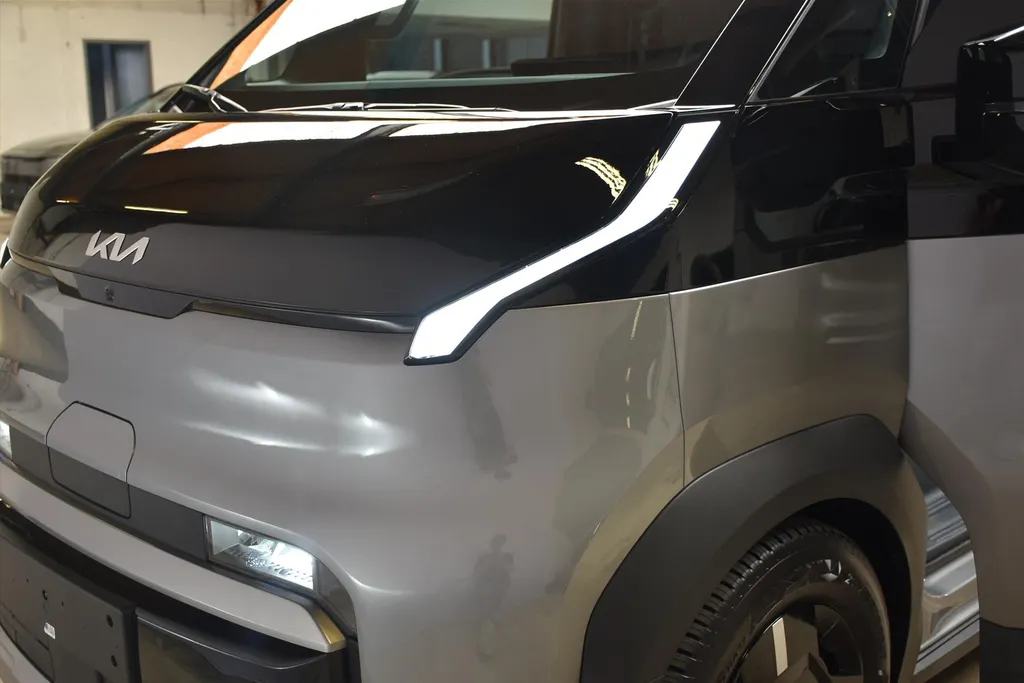 Kia PV5 Cargo 71,2 kWh 163pk L2H1 ELITE NIEUW