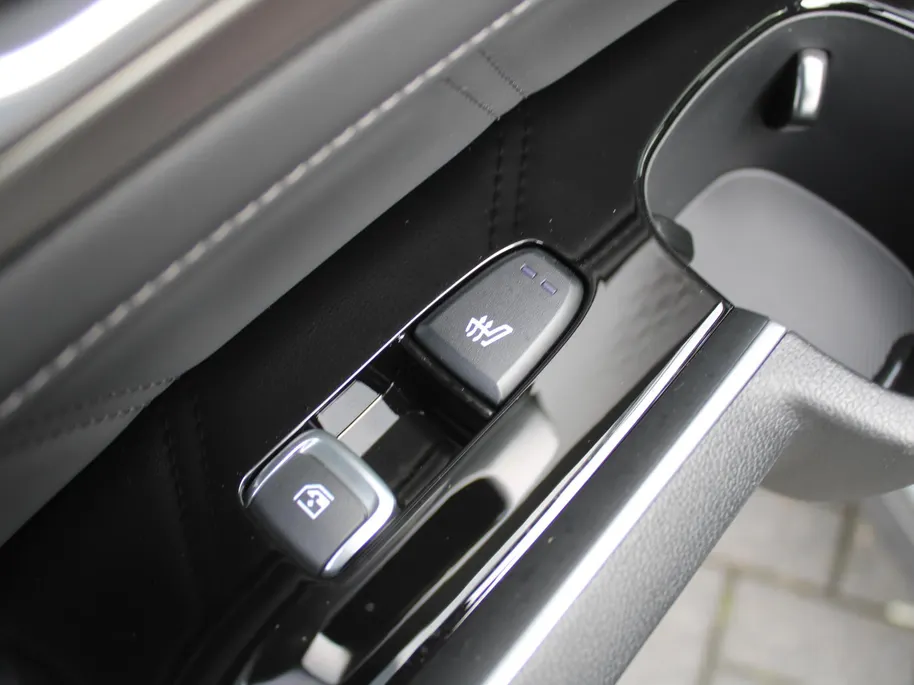 Kia Sorento 1.6 T-GDi Plug-in Hybrid 4WD DynamicPlusLine 7p | Automaat | Nieuw | Direct leverbaar |