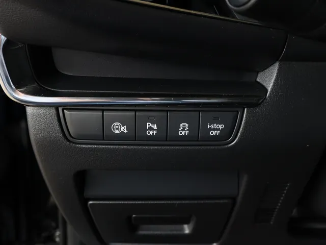 Mazda 3 2.0 e-SA-G Exclusive-line | Head-Up display | Camera