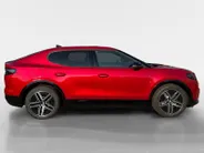 Ford Capri Premium Extended Range AWD 79 kWh 340pk | Direct Leverbaar | €3.500,- Ready Set Ford Bonus | 560km WLTP Rijbereik | Trekhaak | 1200kg Trekgewicht | Panoramadak | Gratis Warmtepomp t.w.v. €1.200,- | 360 Graden Camera | HUD