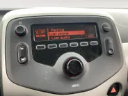 Citroën C1 1.0 e-VTi Feel | Airco | Stuurbediening | Bluetooth | Trekhaak | Elektrische Ramen | Cruise Control | 12 Maanden Bovag Garantie