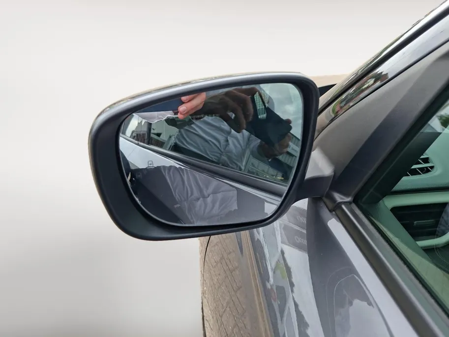 Suzuki Swift 1.2 Select Smart Hybrid | Navigatie | Lichtmetalen velgen | Hoge instap | Blind spot