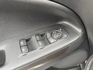 Ford EcoSport 1.0 EcoBoost Trend Ultimate | Dealer onderhouden | NL auto | Cruise control | Parkeersensor achter | Achteruitrijcamera | Navigatie | Apple carplay & Android auto | 16' lichtmetalen velgen | Bovag garantie |