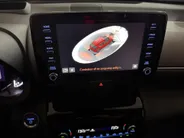 Toyota Yaris Cross 1.5 Hybrid Executive Automaat | Trekhaak | Panoramadak | Apple Carplay/Android Auto | Stoelverwarming