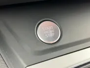Audi Q3 Sportback 45 TFSI quattro 230pk S Edition · Panoramadak · Trekhaak · Apple/Android Car Play · Camera · Stoelverwarming · Adaptive Cruise Control ·