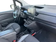 Renault Kangoo 1.5 Blue dCi 95 advance L1 | BPM VRIJ | Apple CarPlay/Android Auto | Stoelverwarming | Armsteun | Climate Control | Digital Cockpit | Cruise Control | Licht & Regen Sensor | Keyless Entry |