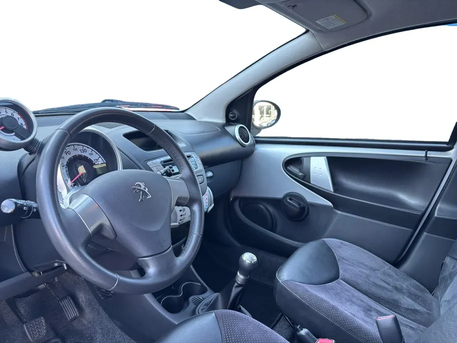 Peugeot 107 1.0 Black & Silver | Airco | Elektr. Ramen | Bluetooth | 3 maanden garantie! |