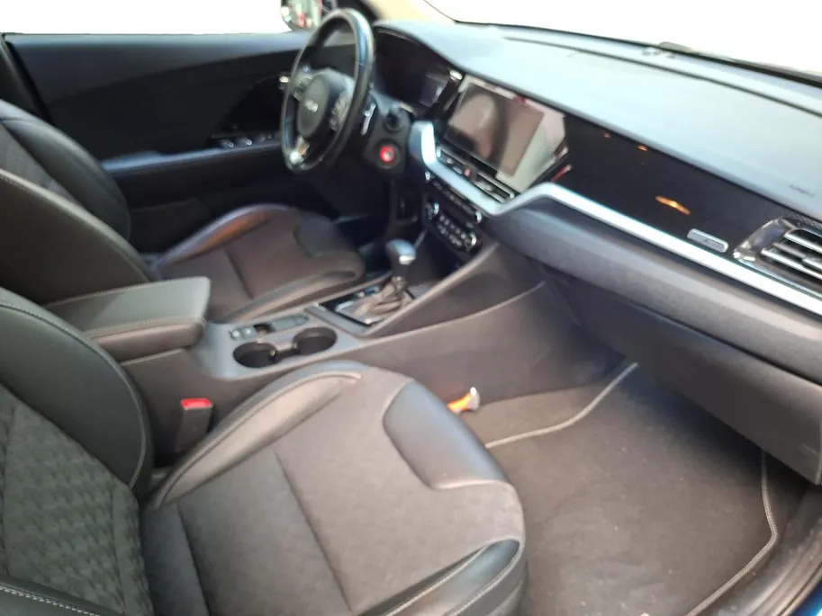 Kia Niro 1.6 GDi Hybrid DynamicLine NAVIGATIE | CAMERA | CRUISE CONTROL | HYBRIDE ! | RESTERENDE FABRIEKSGARANTIE TM 2031