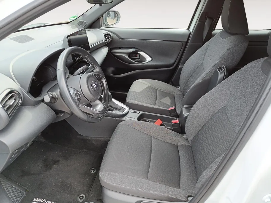 Toyota Yaris Cross 1.5 Hybrid First Edition | Trekhaak | Apple Carplay/Android Auto | Auto emergency stop | Climate control | Adaptive cruise control