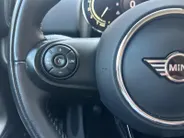 MINI Countryman 1.5 Cooper Chili | Harman & Kardon | Elektrische Stoelverstelling | Automatische Achterklep | Camera | Navi | Parkeersensoren | Cruise & Climate Control | 12 Maanden BOVAG Garantie