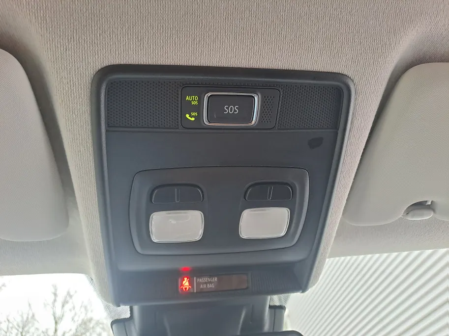 Renault Captur 1.0 TCe 90 Zen | Navigatie | Camera | Sensoren | Rijstrooksensor met correctie | Airco | Apple Carplay/Android Auto