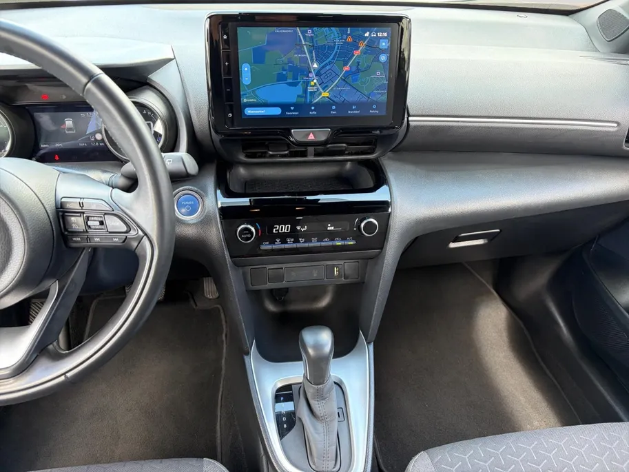 Toyota Yaris Cross 1.5 Hybrid Dynamic *Automaat*Navigatie*Camera*Climate Control*LM. Velgen*Zeer nette auto!