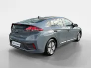 Hyundai IONIQ 1.6 GDi Hybrid i-Motion | Nette auto | Dealer onderhouden | Achteruitrijcamera | Apple CarPlay & Android Auto | Climate control |