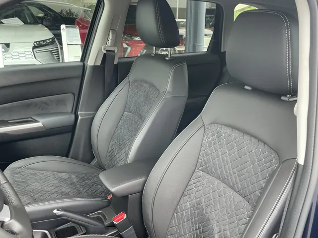 Suzuki Vitara 1.4 B.jet Style SH 1500kg trekgewicht!