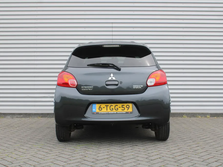 Mitsubishi Space Star 1.0 Intense | Keyless entry | 14' LM | Cruise | Clima | Licht- & regensensor |