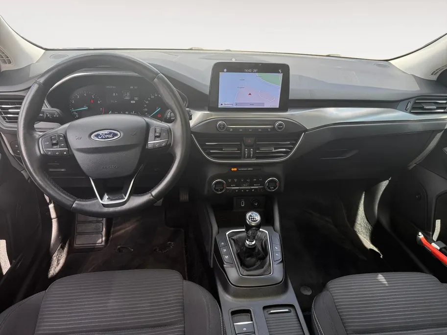 Ford Focus Wagon 1.0 EcoBoost Titanium Business | NL Auto | Dealeronderhouden | Panormadak | Winter Pack | Comfort Pack | Apple Carplay & Android Auto |