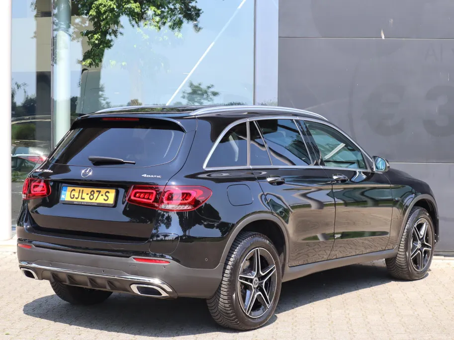 Mercedes-Benz GLC 300e 4MATIC Business Solution AMG l Keyless l Achteruitrij camera l Stoelverwarming