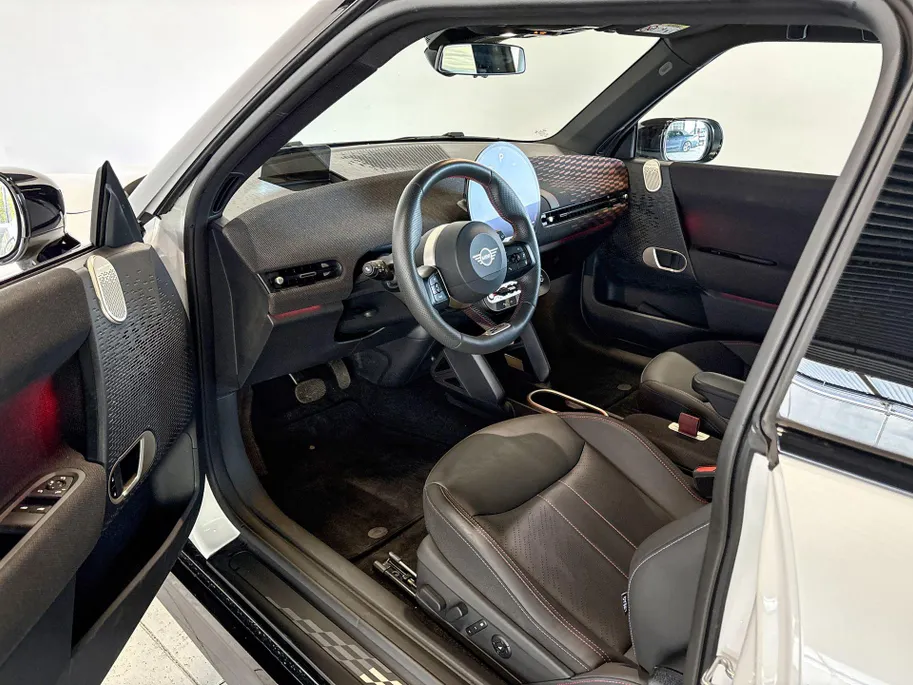 MINI Cooper 3-deurs Electric SE John Cooper Works Uitvoering Pakket XL