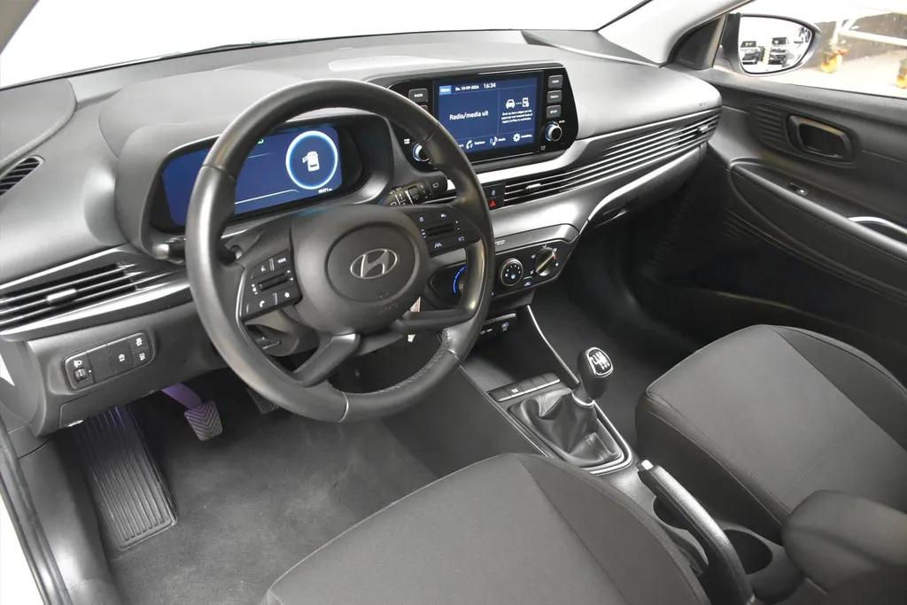 Hyundai i20 1.0 T-GDI 48V MHEV 100pk Comfort I Navi + Camera