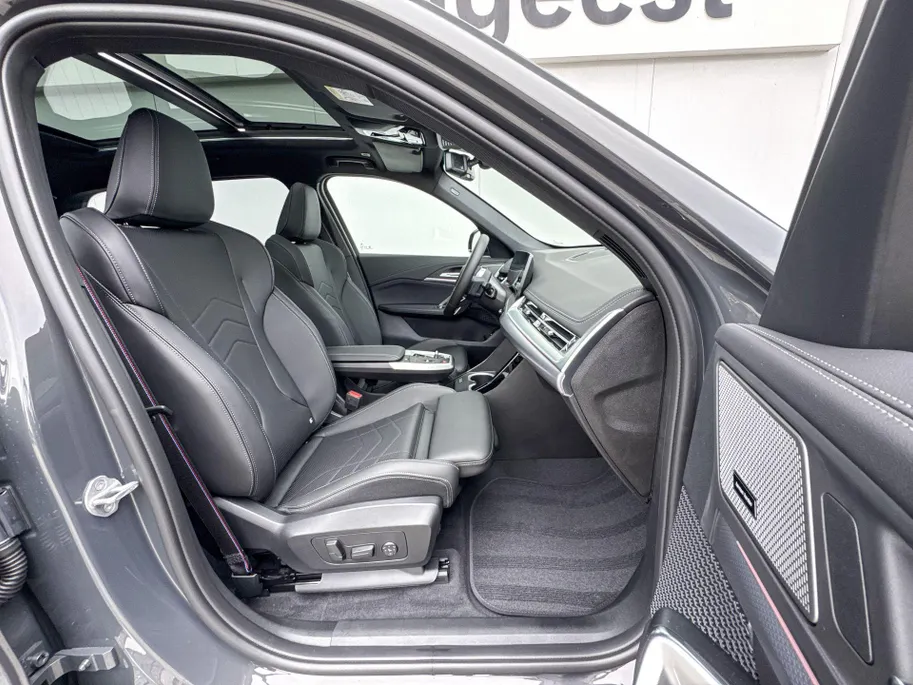 BMW iX1 eDrive20 67 kWh M Sport Edition