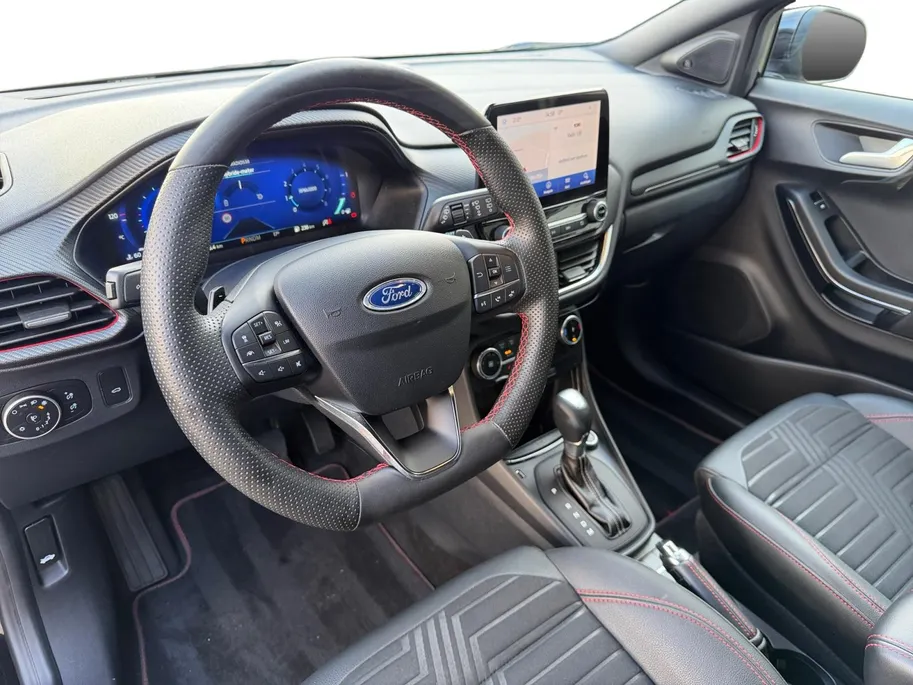 Ford Puma 1.0 EcoBoost Hybrid ST-Line X | Dealer onderhouden |  Automaat | Winter pack | Adapt. Cruise control | BLIS | Elektr. achterklep | B&O audio | Parkeersensoren voor en achter | Achteruitrijcamera | Draadloos opladen mobiel | Bovag garantie |