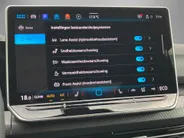 Volkswagen Golf 1.5eHybrid 200kW/272PK GTE Black Style · Panoramadak · Trekhaak · Camera ·  Apple/Android Car Play · Garantie t/m 10-09-2030 of 10000km.