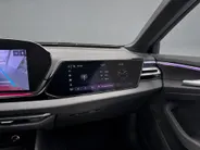 Audi A5 Avant 2.0 367pk S-tronic -e-hybrid Quattro S edition · 360 Camera · Wegklapbare Trekhaak · Apple/Android Car Play · Elek. Voorstoel · 19'' Inch · Garantie t/m 26-11-2030 of 100.000km