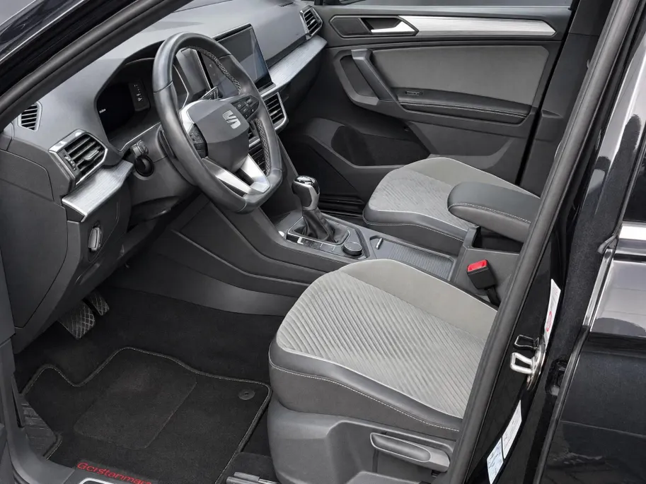 SEAT Tarraco Seat 1.4 TSI e-Hybrid 245pk Xperience Business Intense · Camera · Wegklapbare Trekhaak · Apple/Andorid Car Play · Elek. Achterklep · 20'' Inch ·